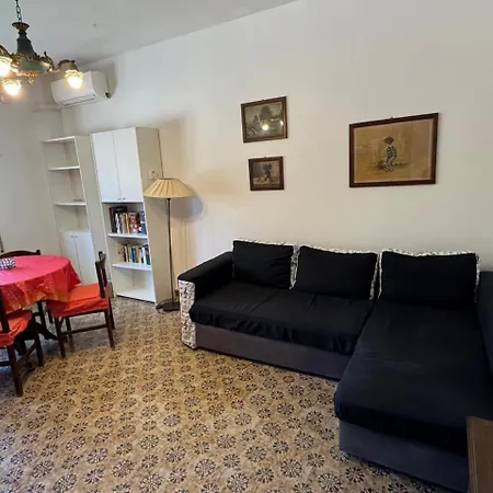 Happy House * Formia